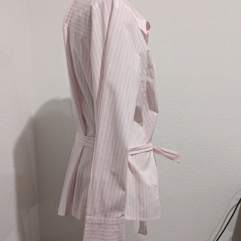 Women's shirt - Picture 2 of 5